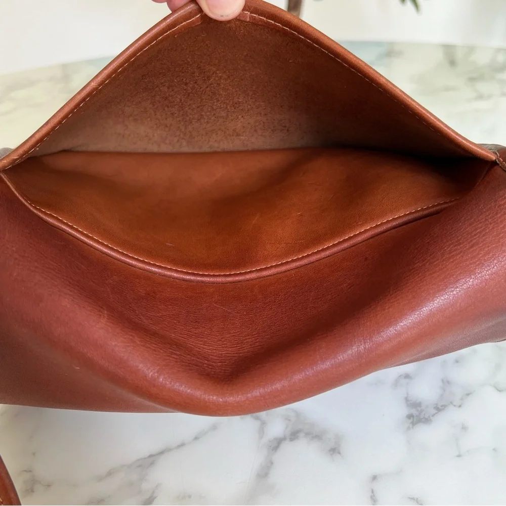 Coach Vintage Spectator Shoulder Bag 9767 British Tan Leather Turnlock NYC USA - Picture 14 of 16